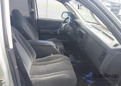 2004 Dodge Dakota Sport/Sxt from USA, damaged, VIN 1D7HG38N24S707004